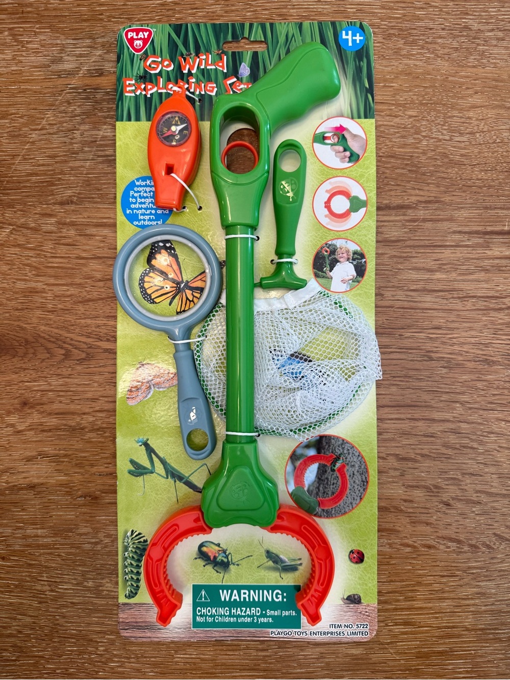 Go Wild Exploring Kit for Kids - Green and Red